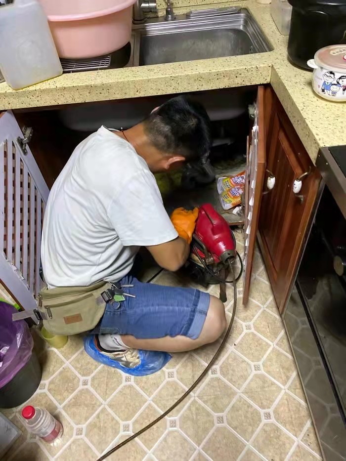 巴里坤通下水道